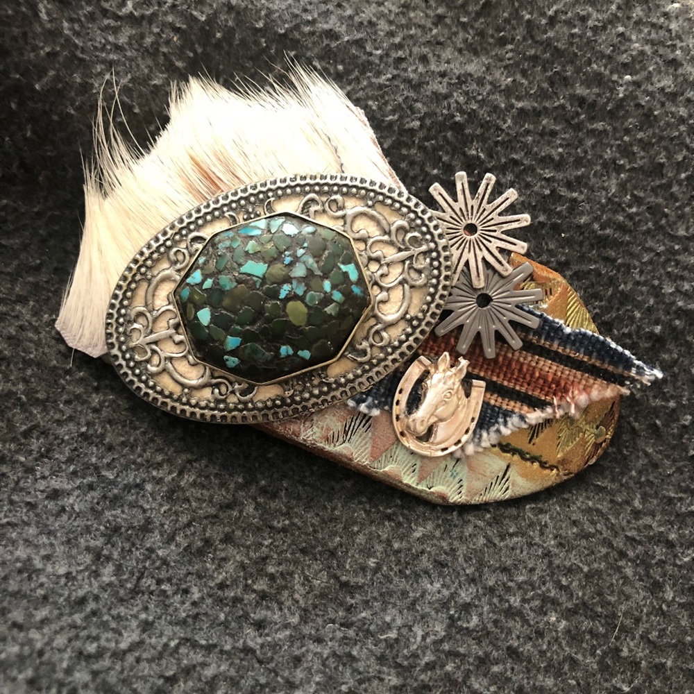 Brooch /Keychain  /accessory